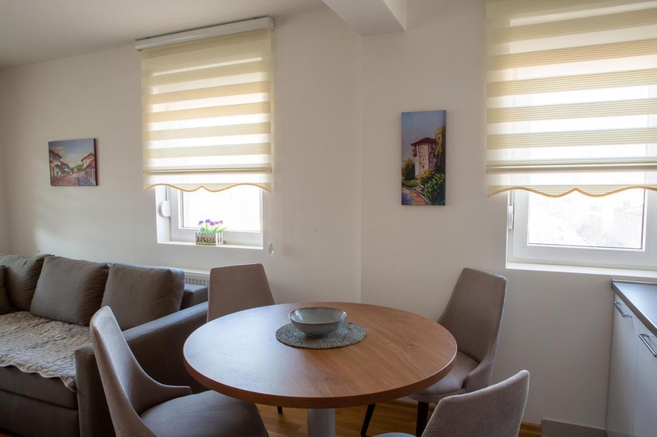 Novi Pazar Apartman Lux Esterno foto