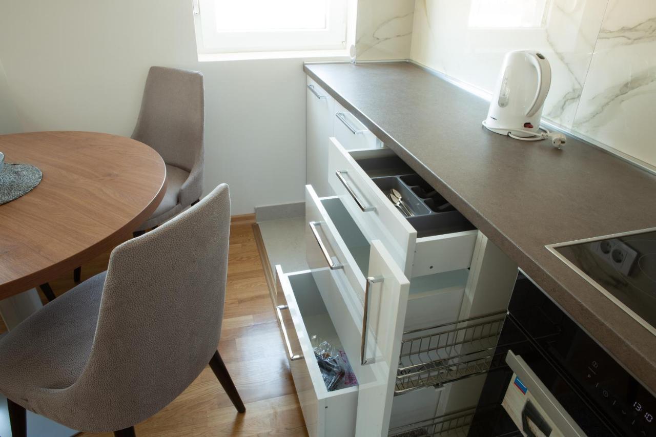 Novi Pazar Apartman Lux Esterno foto