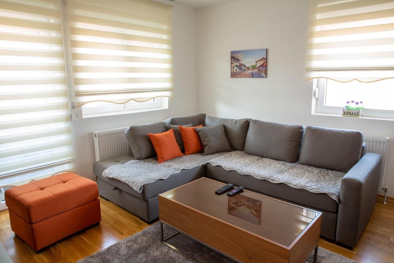 Novi Pazar Apartman Lux Esterno foto